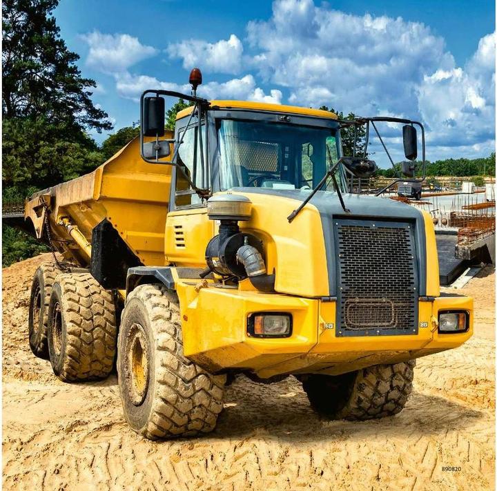 Actual product image Ravensburger Construction machinery at work puzzle (49 pieces)