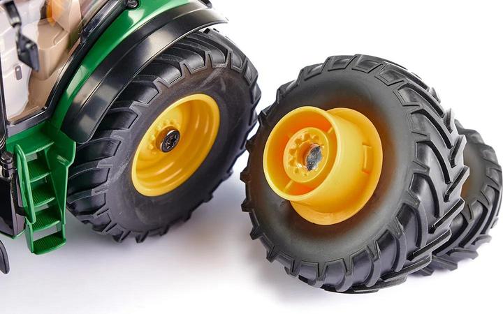 Actual product image Siku John Deere 7290R Dual Tire