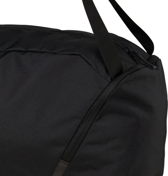 Nordic Black, Schwarz