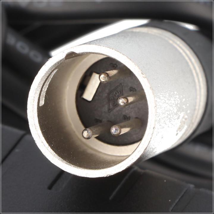 Immagine prodotto Giant Ladegerät Twist E-bike Akku XLR 4-polig 26V (Caricabatterie per biciclette elettriche)