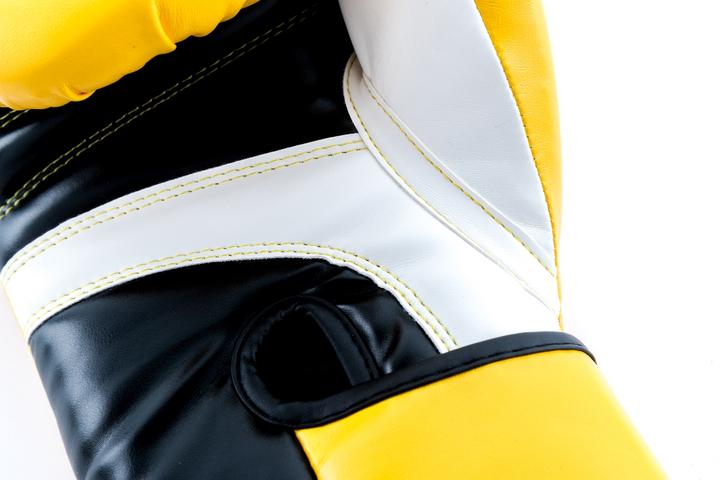 Produktbild UFC PRO Fitness Training Glove (12 OZ)