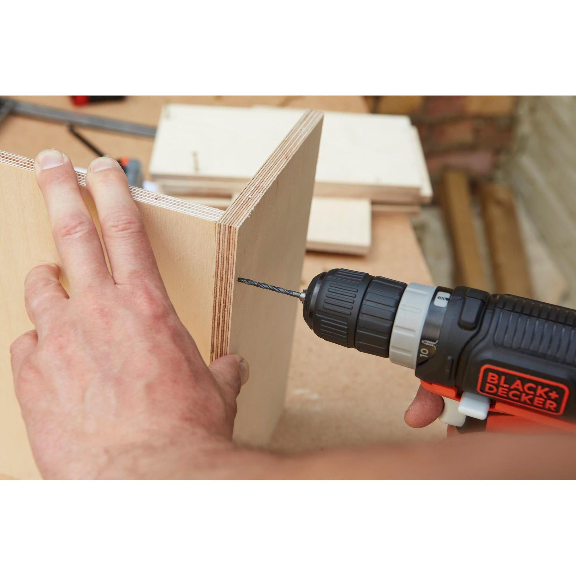 Thumbnail - Black & Decker, Bohrmaschine + Akkuschrauber, Black+Decker AkkuBohrschrauber 12V (Akkubetrieb)