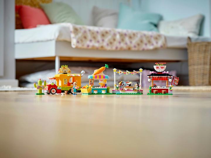 Produktbild LEGO Streetfood-Markt (41701, LEGO Friends)