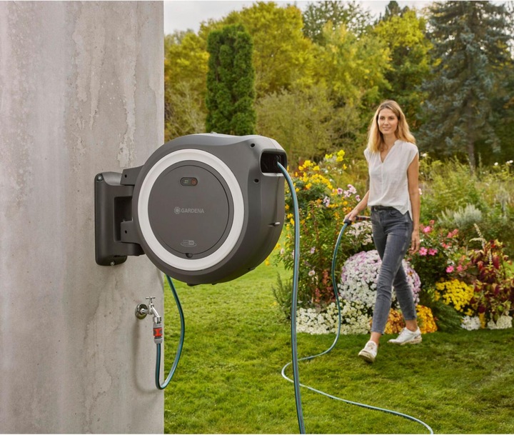 Image du produit Gardena Dévidoir mural sans fil PowerRoll XL 18V blanc 35 m (35 m)