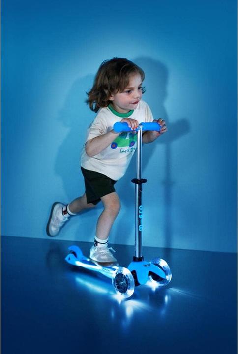 Image du produit Micro Scooter Mini Deluxe Glow Plus LED bleu
