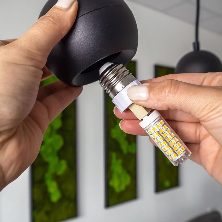 Produktbild Intirilife E27 auf G9 Lampensockel Adapter