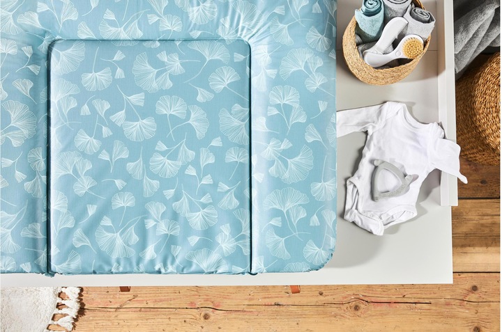 Produktbild Rotho Babydesign Breite Wickelauflage (85 x 72 cm)