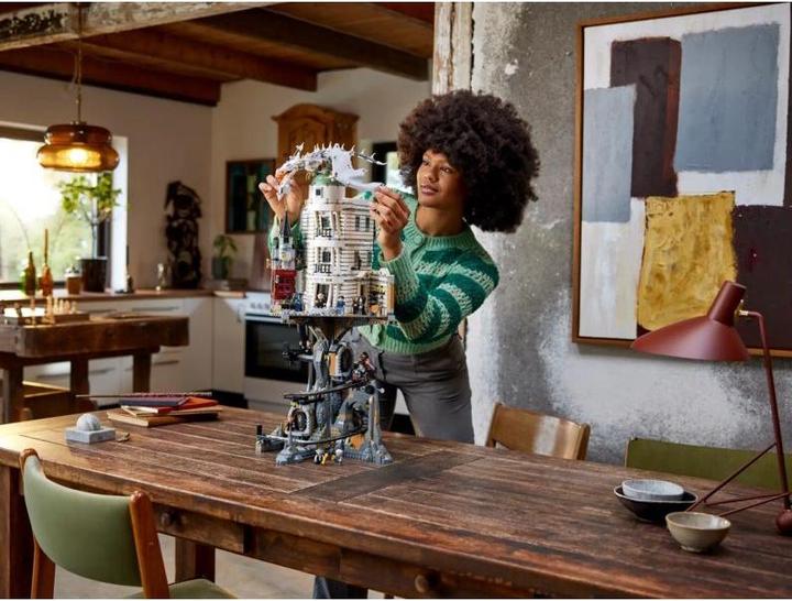 Productafbeelding LEGO Harry Potter Gringotts Tovenaarsbank - Verzamelaarseditie (76417, LEGO Harry Potter)