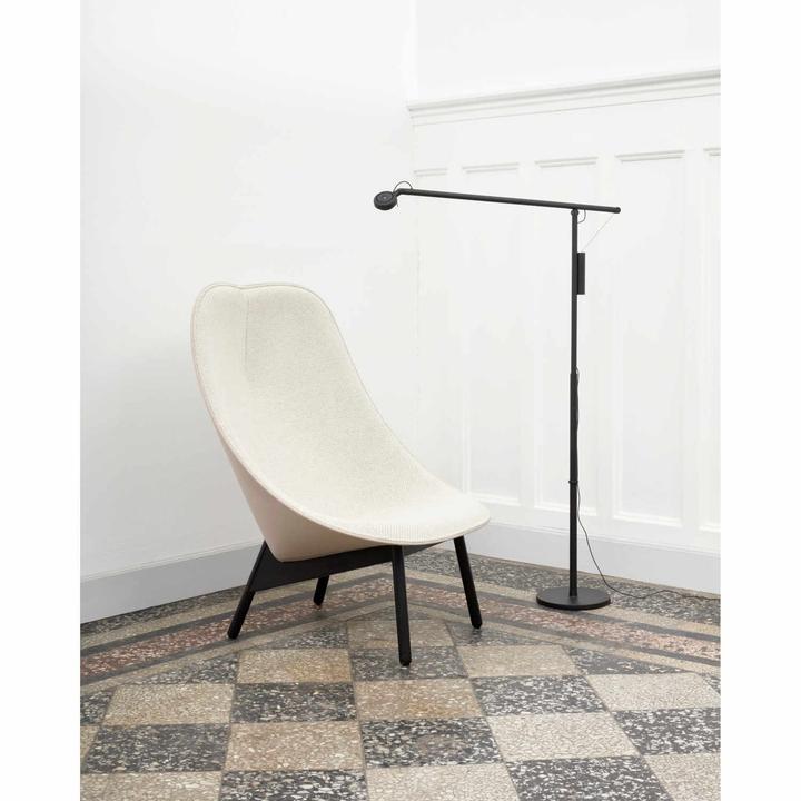 Produktbild HAY Fifty-Fifty Stehleuchte Soft black (360 lm)