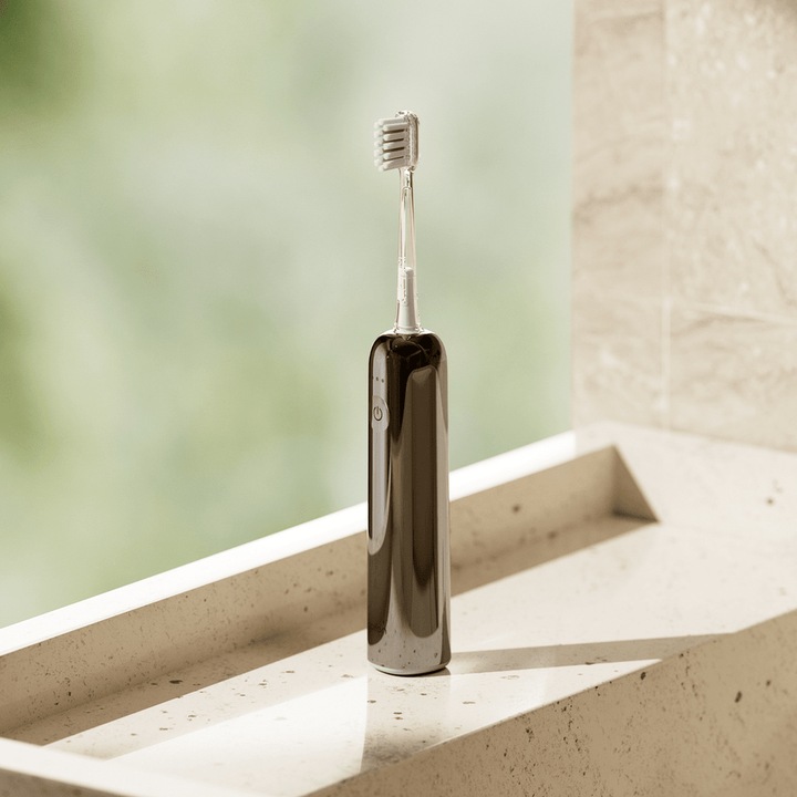 Actual product image Laifen Wave (Oscillating toothbrush)