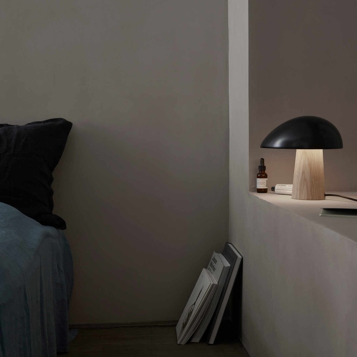 Produktbild Fritz Hansen Night Owl Tischleuchte (E27)