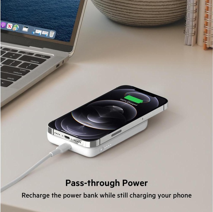 Actual product image Belkin BoostCharge (2500 mAh, 7.50 W, 9.25 Wh)