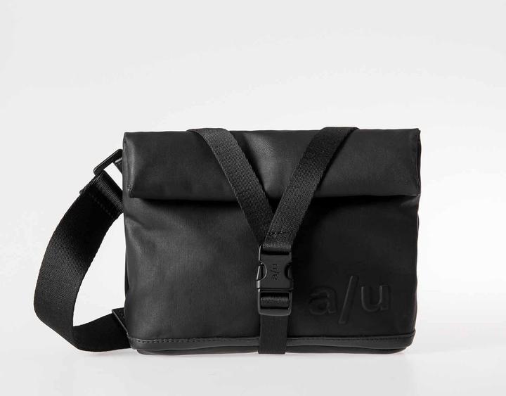 Actual product image Aunts & Uncles Tsu Multifunctional Belt Bag