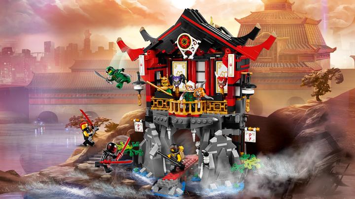 Immagine prodotto LEGO Tempio della Resurrezione di Ninjago (70643, LEGO Ninjago)