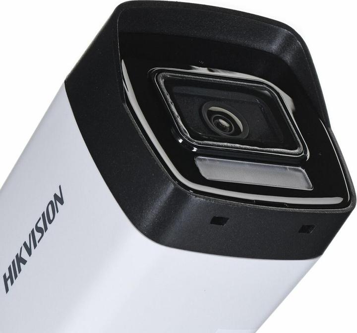 Actual product image Hikvision IP camera DS-2CD1043G2-LIU(2.8mm) (1280 x 720 pixels, 2560 x 1440 Pixels)