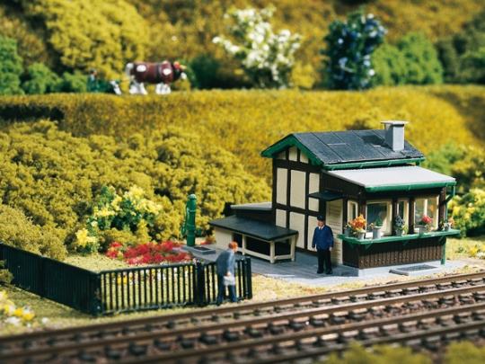 Produktbild Auhagen 13243 TT Schrankenwärterhaus
