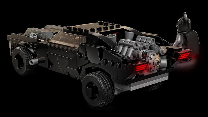 Produktbild LEGO Batmobile: Verfolgung des Pinguins (76181, LEGO DC)