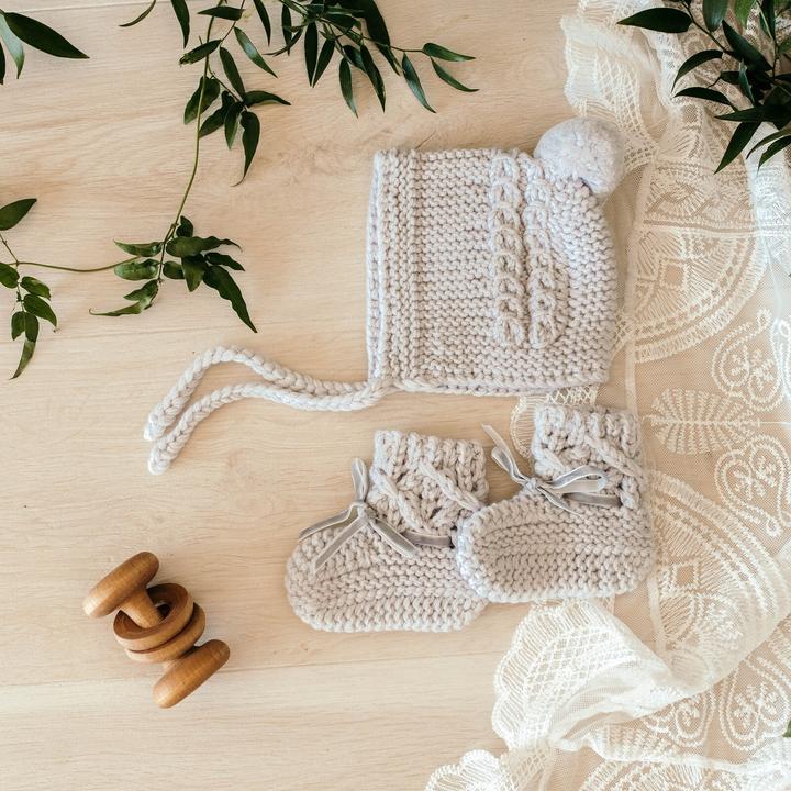 Image du produit Snuggle Hunny Merinoset Mützchen & Booties Grau