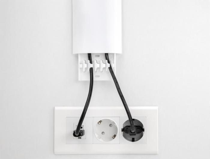 Actual product image Delock Cable duct self-adhesive 85x10mm 2 pieces white (Duct, 30 cm)