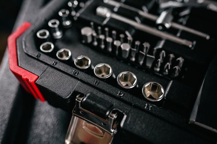 Actual product image Gedore Red 100-piece socket wrench set 1/4 + 1/2 inch 10-32mm