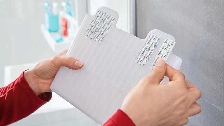 Productafbeelding tesa Powerstrips Mandje (23 x 10 x 22 cm)