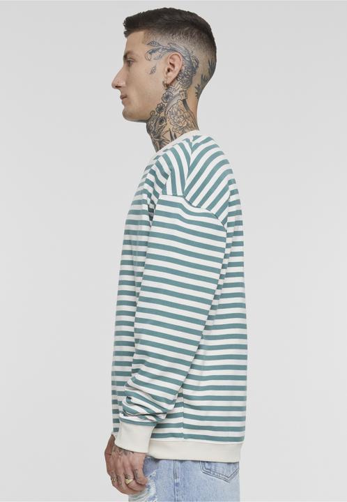Actual product image Urban Classics Striped Crewneck - 140913 (L)