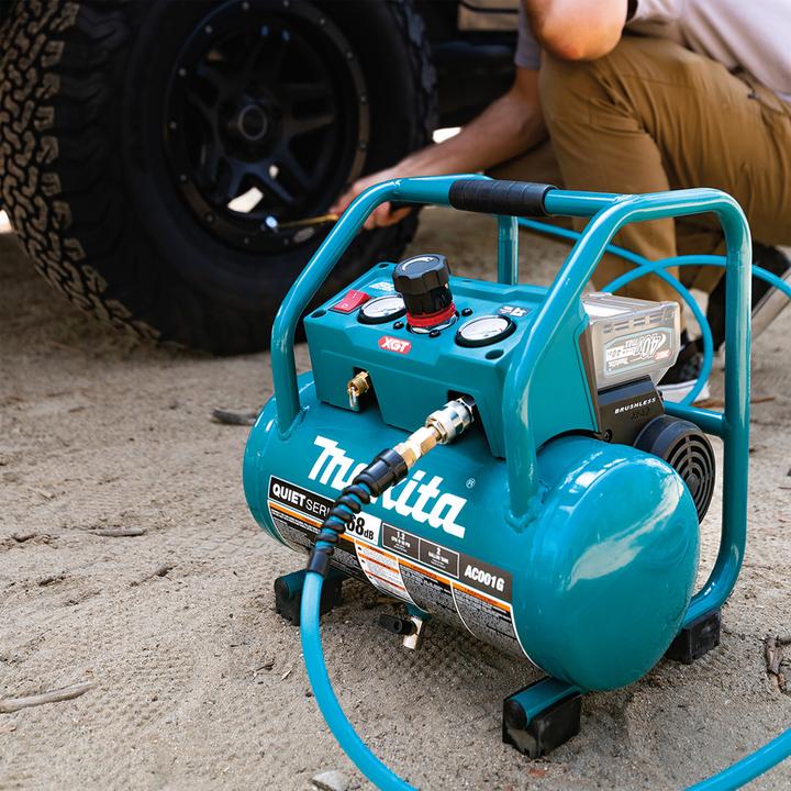 Actual product image Makita AC 001 (7.60 l, 9.30 bar)