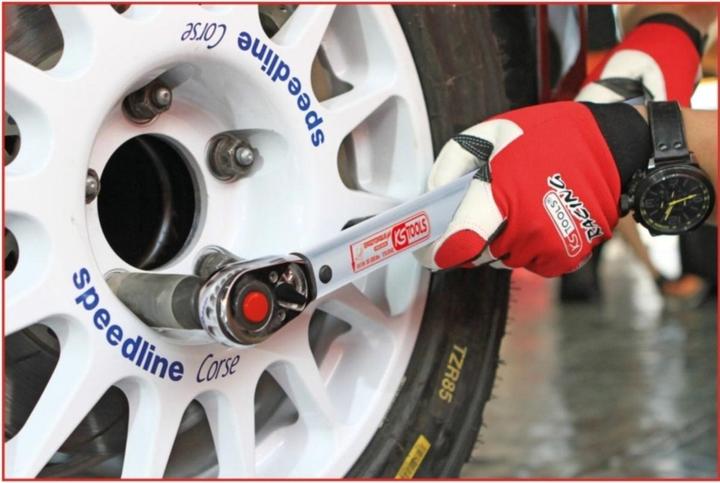 Produktbild KS Tools 1/2 ERGOTORQUE40-200 Rot, Ratschen-Drehmomentschl. (1/2", 40 - 200 Nm)