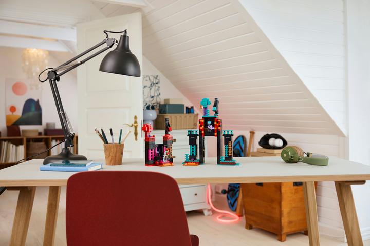 Immagine prodotto LEGO Der Enderman-Turm (21279, LEGO Minecraft)