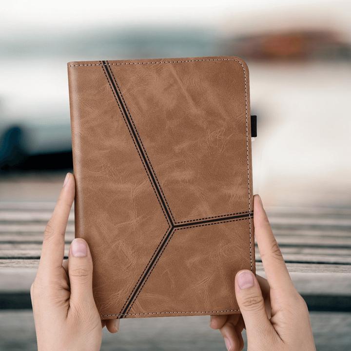 Produktbild Cover-Discount Kindle 2022 (6.0 / 11.Gen) - Etui mit Kartenfach braun