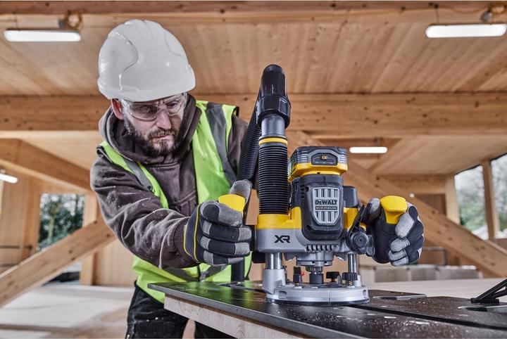 Actual product image DeWalt 18V XR milling machine 12mm 1/2inch. 2x5AH hp