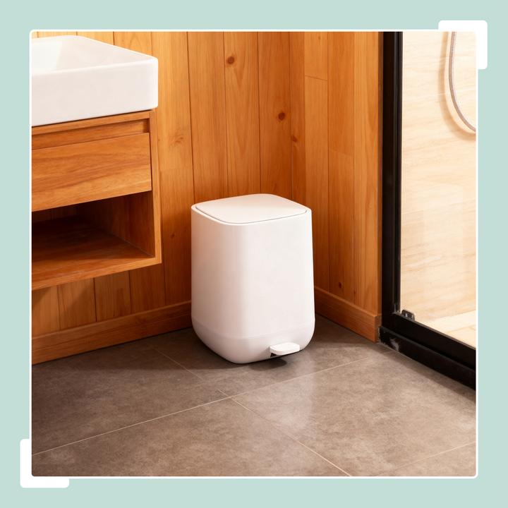 Actual product image Relaxdays pedal bin (9 l)