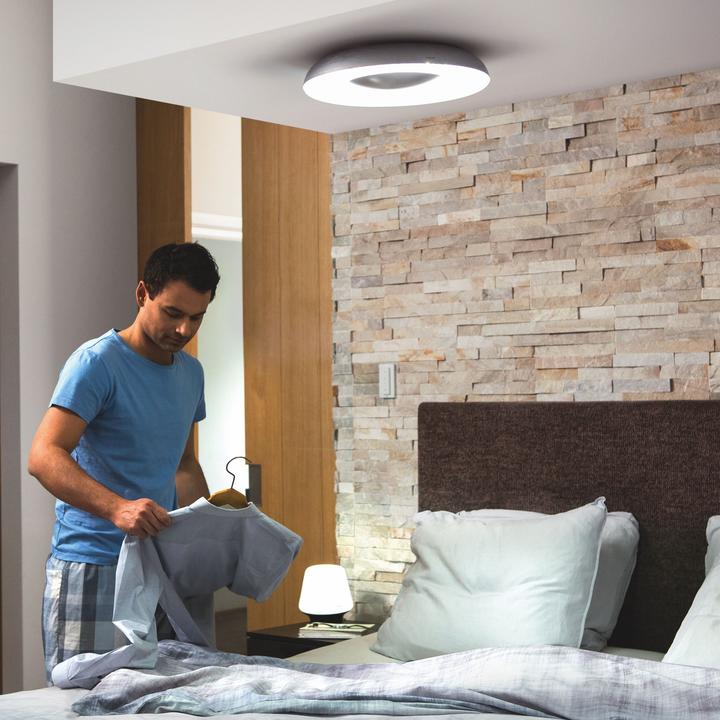 Image du produit Philips Hue Still Basis BT (2400 lm)