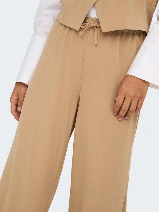 Actual product image Only ONLTHANA Weiter Beinschnitt Hose mit weitem Beinschnitt Hose mit weitem Beinschnitt (W40/L32)