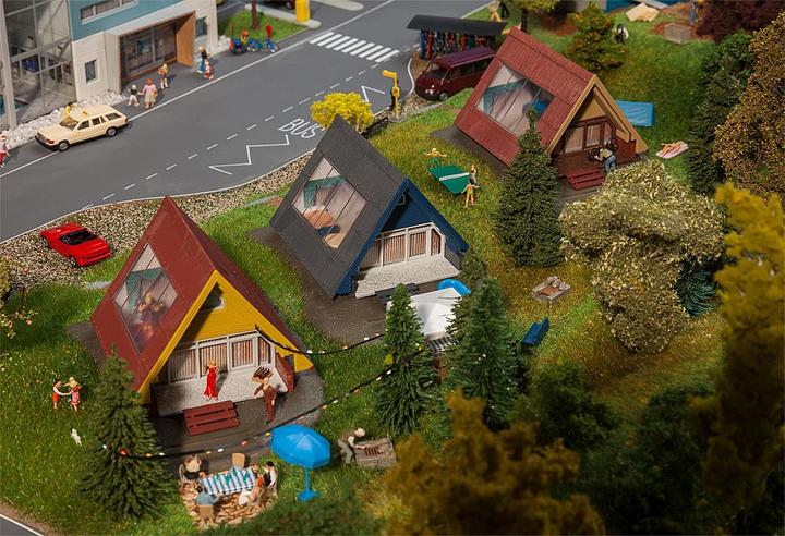 Produktbild Faller Ferienhäuser-Set