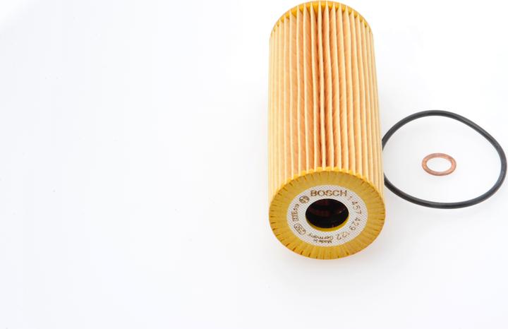 Bosch Automotive Cartouche de filtre à huile P9122