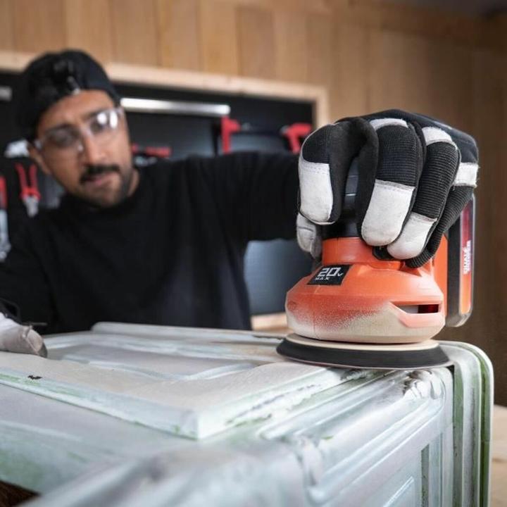 Produktbild Powerplus Dual Power Exzenterschleifer 20V Ø125mm - exkl. Akku und Ladegerät - 1 Acc. (Exzenterschleifer)