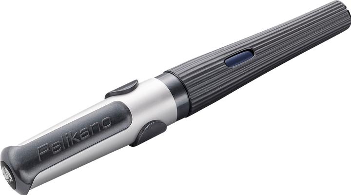 Produktbild Pelikan Füllhalter o structure P480M, grau Schaft mit Rillenstruktur, ergonomische Soft-Griffzone (Grau, 1x)