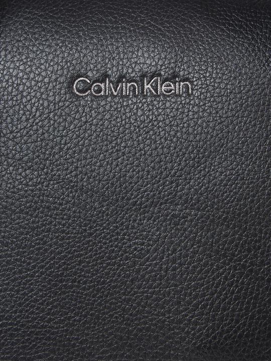 Image du produit Calvin Klein Serviette CK Must Laptop Bag SP23 (51% POLYESTER RECYCLÉ, 49% POLYURÉTHANE)