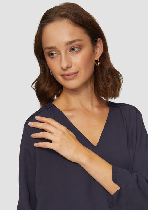 Produktbild S.Oliver Bluse Bluse mit Smok-Detail (34)