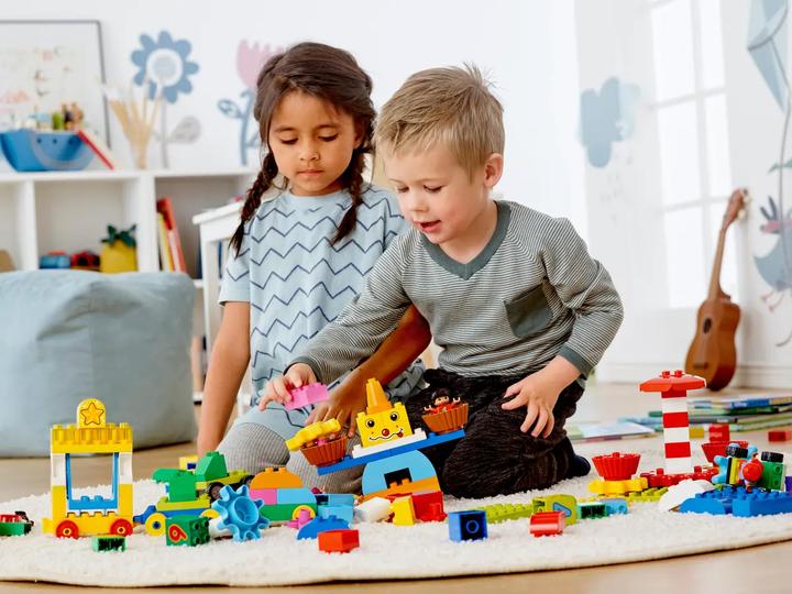 Immagine prodotto LEGO Parco del vapore (45024)