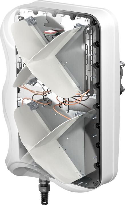 Produktbild Quwireless QuMax directional for RUTX50 (5G)