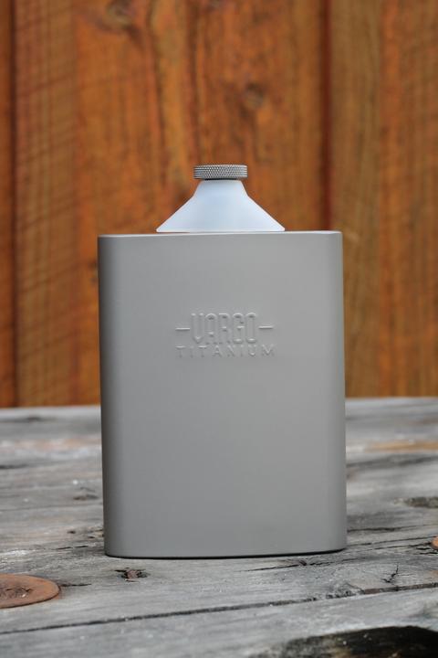 Actual product image Vargo Titanium hip flask 240ml (240 ml)