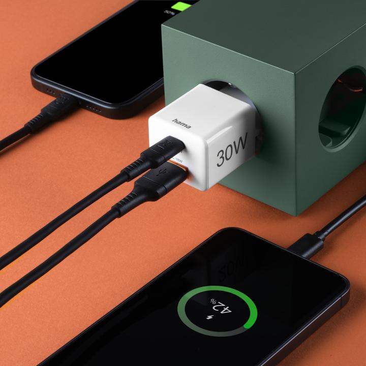 Produktbild Hama Schnellladegerät, USB-C, PD/Qualcomm®/GaN, Mini-Ladegerät, 30 W, Weiss (30 W, 1 Port)