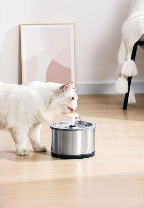 Produktbild Esmée Trinkbrunnen (2.50 l)