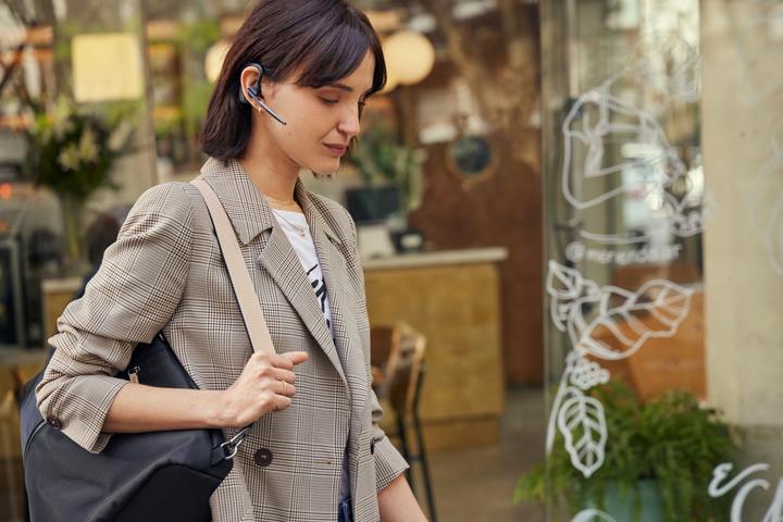 Produktbild Poly Voyager Legend 50-M Headset UC (Kabellos, USB-C, Microsoft Teams)