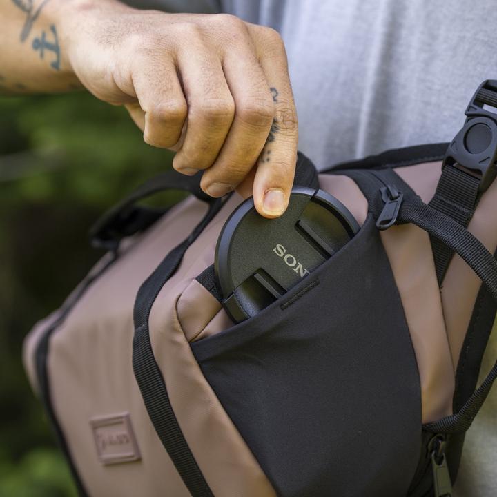 Actual product image Wandrd ROGUE Sling 6L Black V2