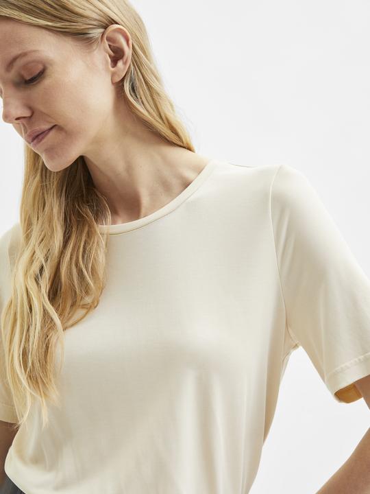 Actual product image Selected Slim fitted tee with stripes (S)