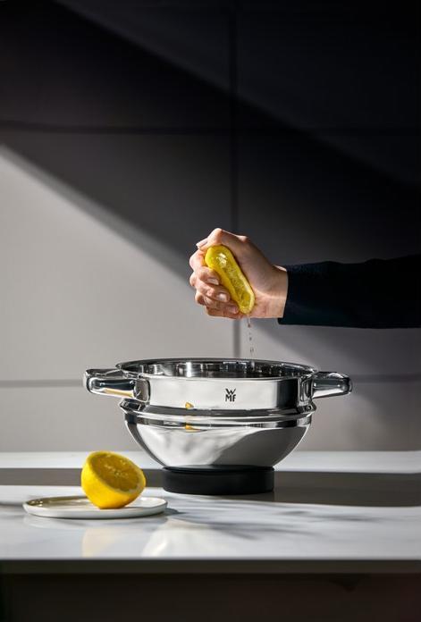 Produktbild WMF Compact Cuisine Rührschüssel, 16,5 cm (16 cm, 1.70 l, 1 x)
