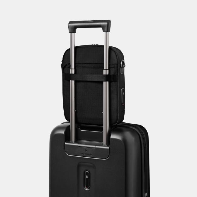Actual product image Victorinox Mythic, Crossbody Bag, Black
